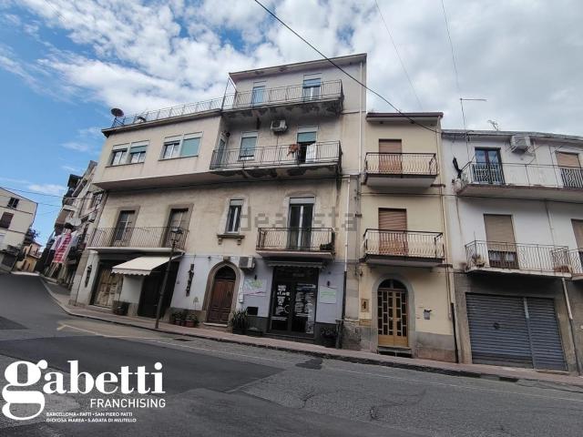 Appartamento in vendita di 150 m² in Via Roma