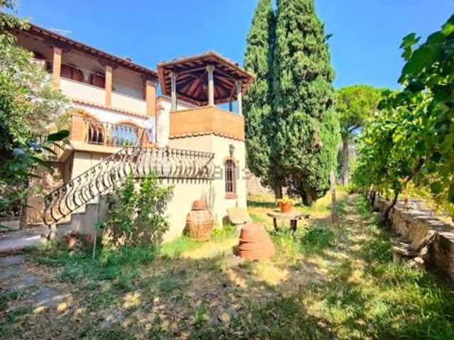 Appartamento in vendita di 150 m² in Via Roma, 100