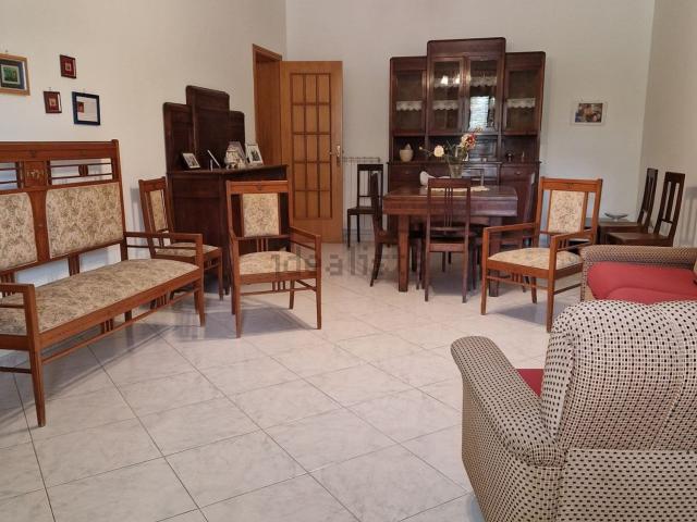 Appartamento in vendita di 150 m² in Via Roma, 251