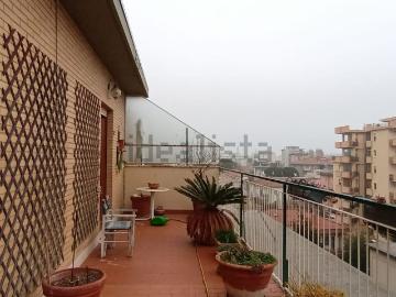 Appartamento in vendita di 150 m² in Via Roma