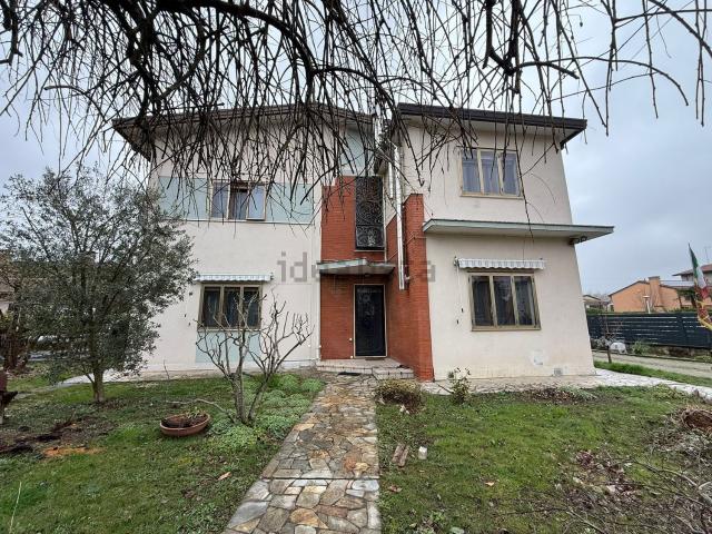 Appartamento in vendita di 150 m² in Via Rossignago, 112
