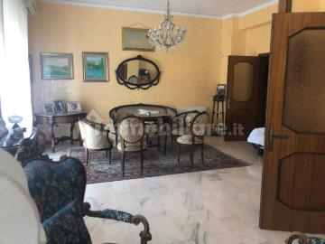 Appartamento in vendita di 150 m² in Via Tevere