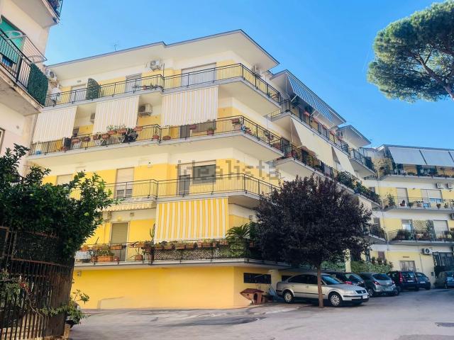 Appartamento in vendita di 150 m² in Via Terracina