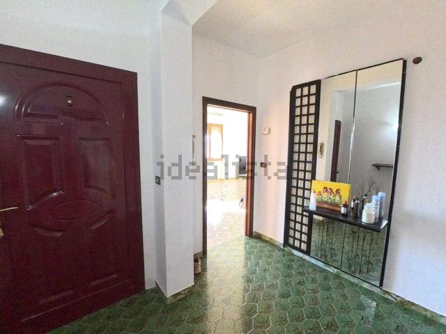 Appartamento in vendita di 150 m² in Via Tiberina Sud, 2