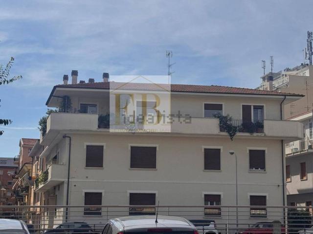 Appartamento in vendita di 150 m² in Via Trentino, 2