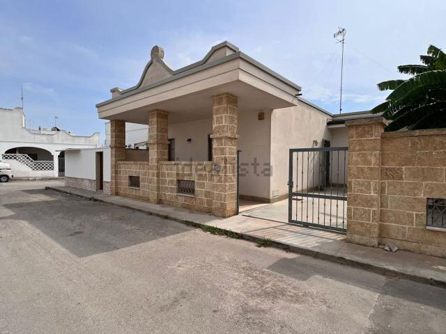 Appartamento in vendita di 150 m² in Via Tuglie