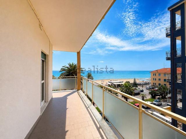 Appartamento in vendita di 150 m² in Via Unità d&apos Italia