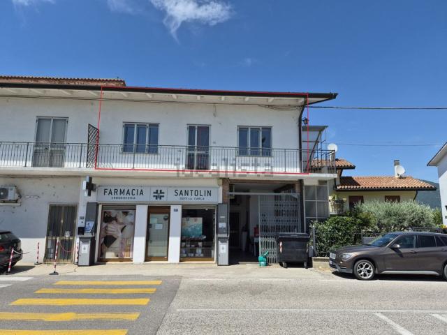 Appartamento in vendita di 150 m² in Via Vo&apos  di Sotto
