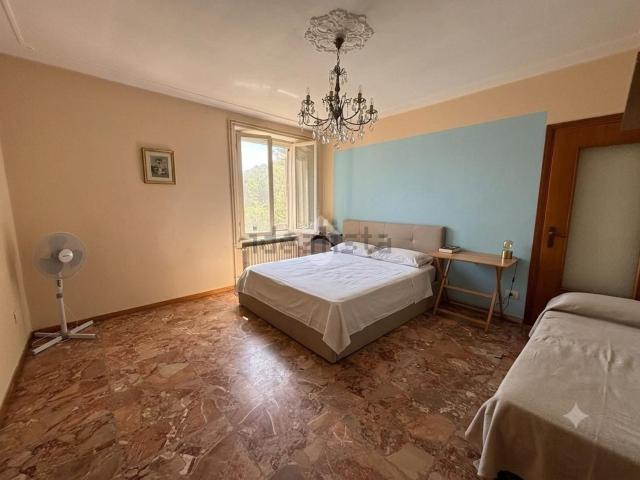 Appartamento in vendita di 150 m² in Via Valtermina, 65