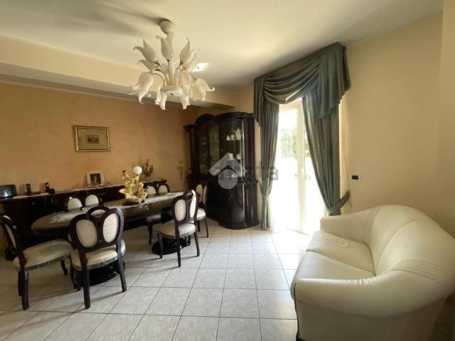 Appartamento in vendita di 150 m² in Via Venezia, 23