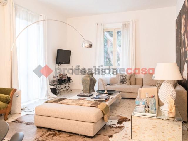 Appartamento in vendita di 150 m² in Via Vittorio Alfieri, 43