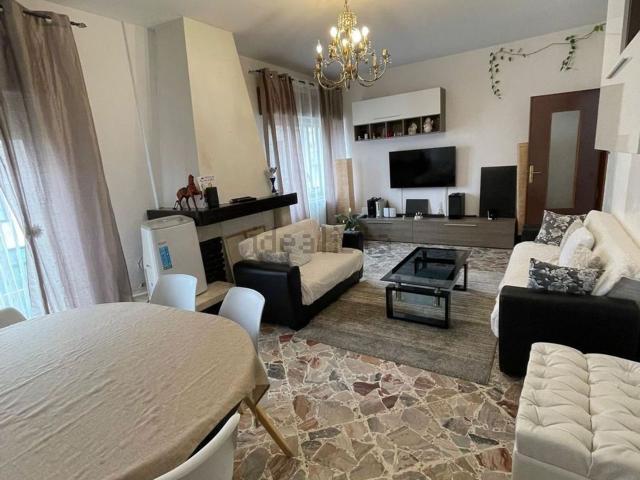 Appartamento in vendita di 150 m² in Via Vincenzo Lorefice