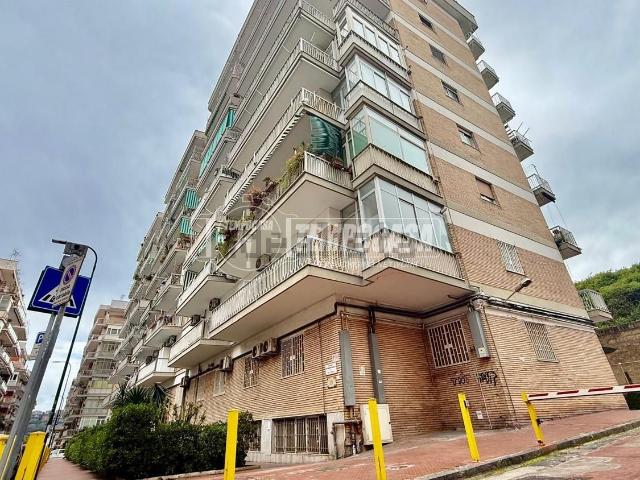 Appartamento in vendita di 150 m² in Via Vincenzo Tiberio