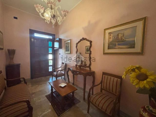 Appartamento in vendita di 165 m² in Via XI Novembre, 36