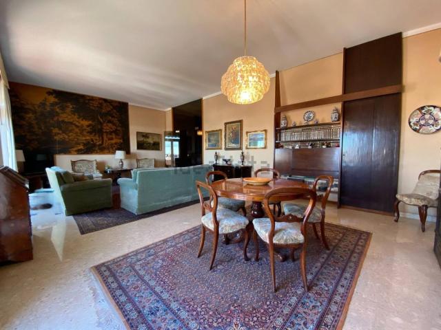 Appartamento in vendita di 150 m² in Via XX Settembre, 16