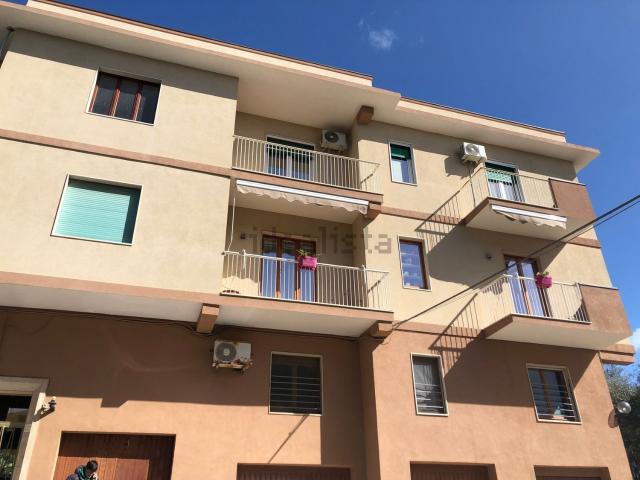 Appartamento in vendita di 150 m² in Viale Teocrito