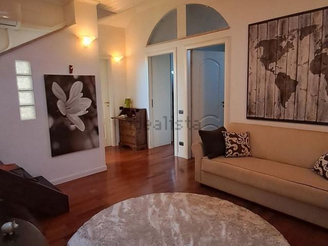 Appartamento in vendita di 150 m² in Viale Carlo Forlanini, 24