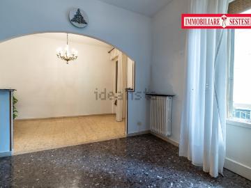 Appartamento in vendita di 150 m² in Viale Repubblica