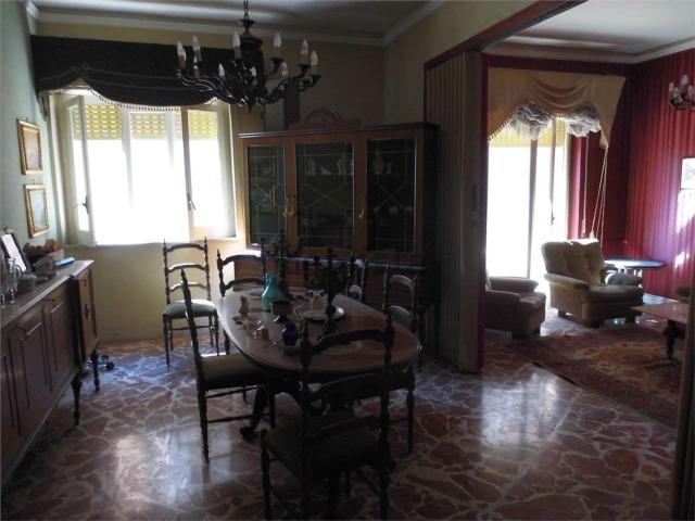 Appartamento in vendita di 150 m² in Viale Sicilia