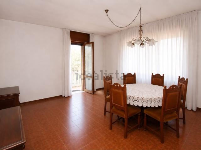 Appartamento in vendita di 150 m² in Viale Stazione