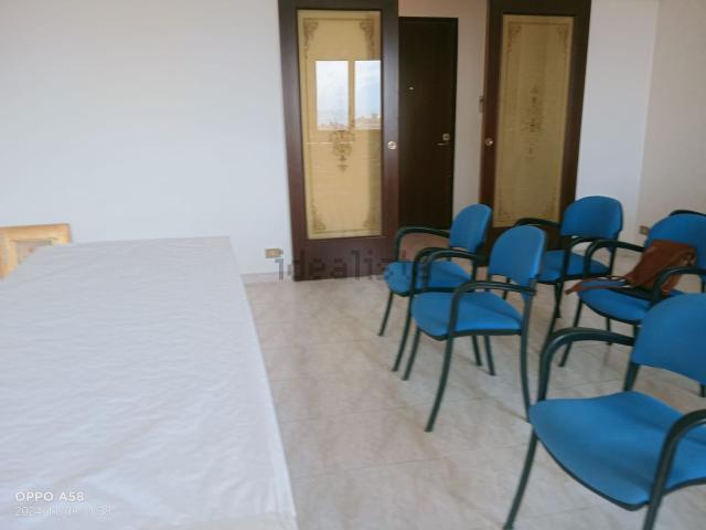 Appartamento in vendita di 150 m² in Contrada Saracinello, 135
