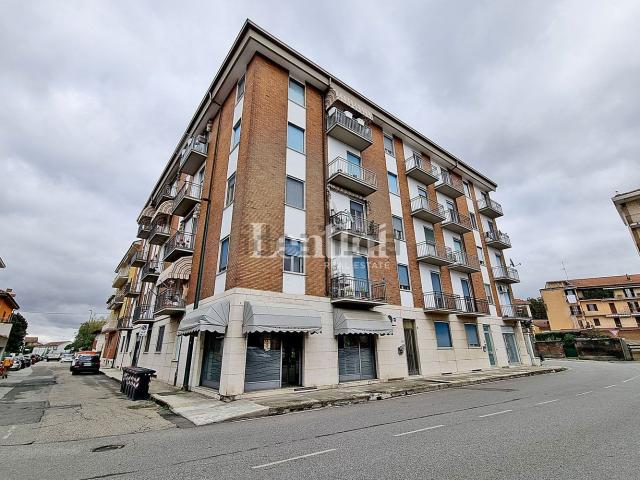Appartamento in vendita di 150 m² in Corso Trento, 1