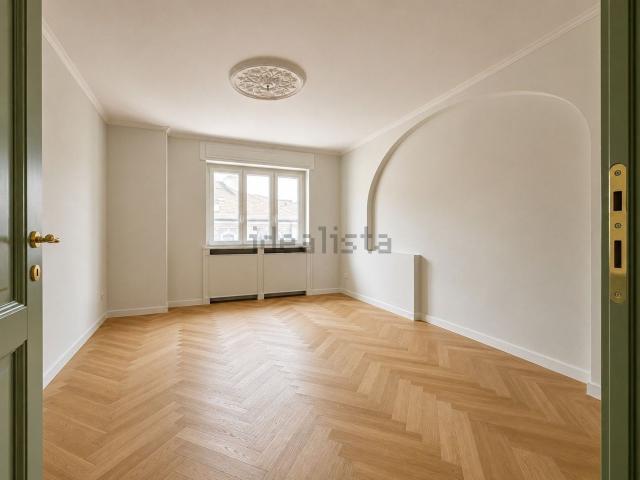 Appartamento in vendita di 150 m² in Corso Colonnello Attilio Moneta, 35
