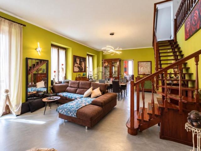 Appartamento in vendita di 150 m² in Corso Susa, 133