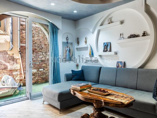 Appartamento in vendita di 150 m² in Fondamenta de le Grue