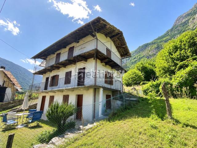 Appartamento in vendita di 150 m² in Frazione Bosco