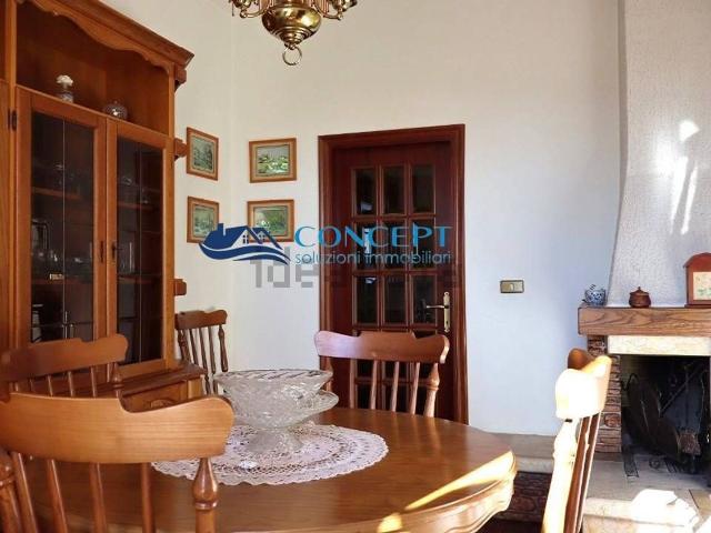 Appartamento in vendita di 150 m² in Frazione Cerqueto