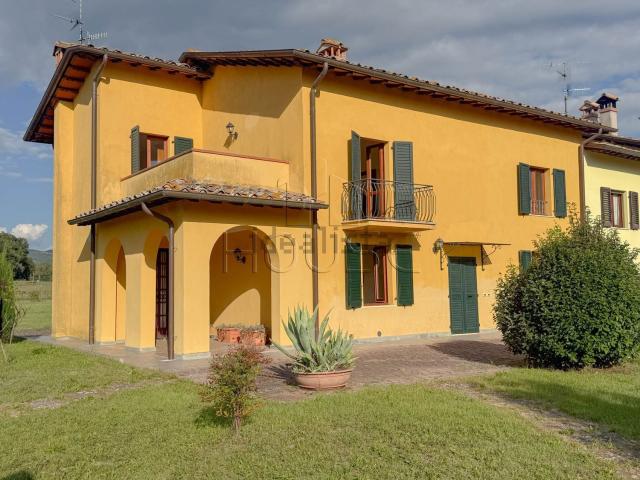 Appartamento in vendita di 150 m² in Località Ragnaia