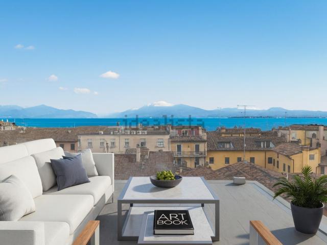 Appartamento in vendita di 150 m² in Piazza Giacomo Matteotti, 25