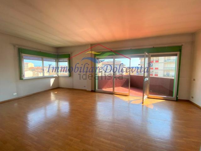 Appartamento in vendita di 150 m² in Piazza di San Jacopino