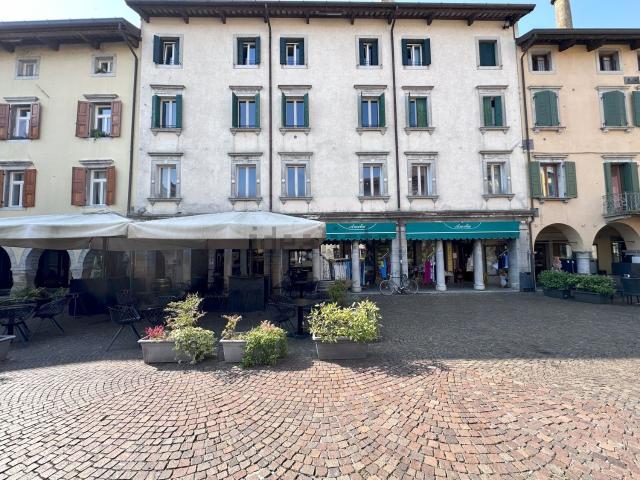 Appartamento in vendita di 150 m² in Piazza Paolo Diacono