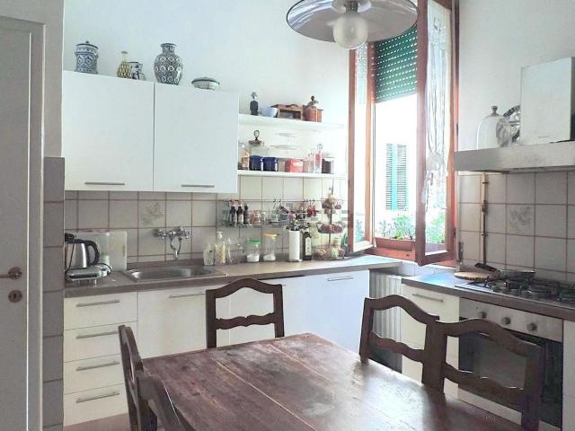 Appartamento in vendita di 150 m² in Piazza Percy Bysshe Shelley, 29