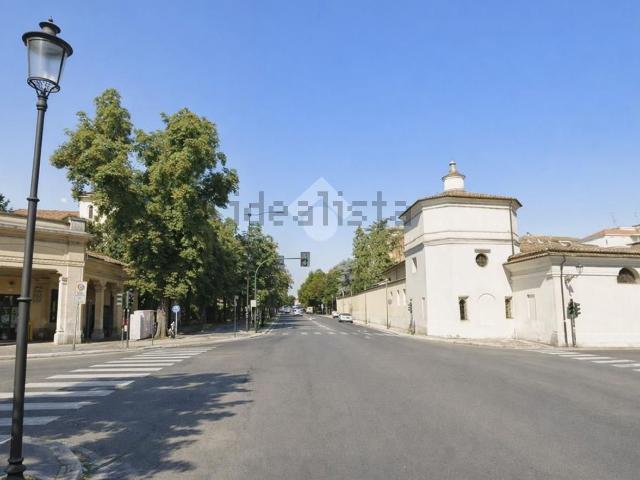 Appartamento in vendita di 150 m² in Piazza XXV Aprile, 7