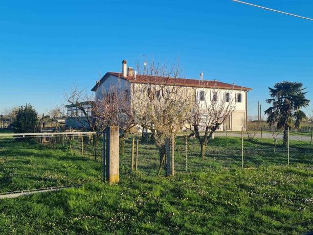 Appartamento in vendita di 150 m² in Strada Ottava Presa, 27