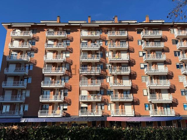 Appartamento in vendita di 150 m² in Strada Torino, 10