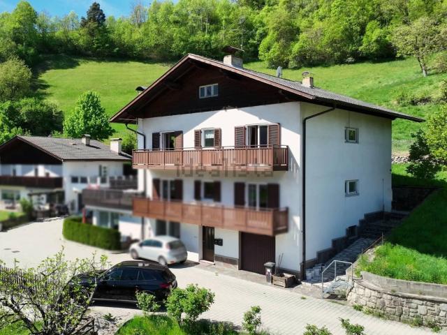 Appartamento in vendita di 151 m² in Via Castelliere