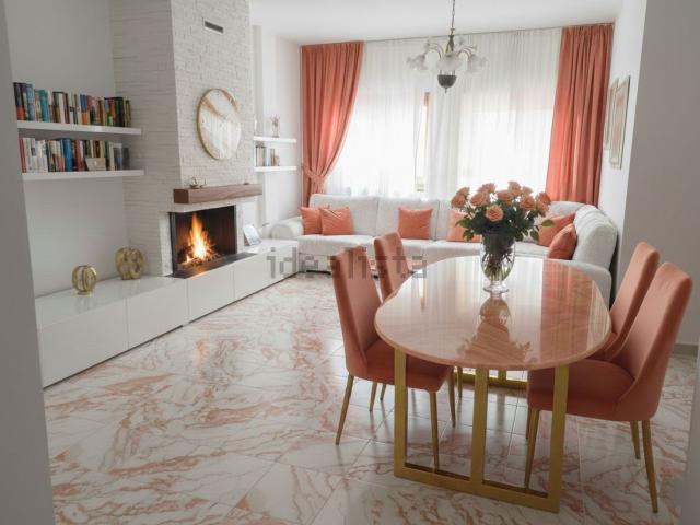 Appartamento in vendita di 151 m² in Via Antonio Gramsci, 5