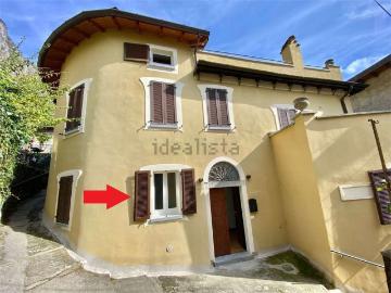 Appartamento in vendita di 151 m² in Via al Santuario
