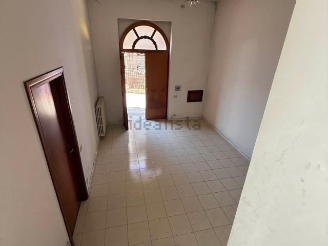 Appartamento in vendita di 151 m² in Via Generale Rotondi