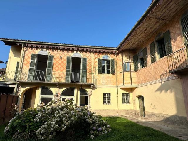 Appartamento in vendita di 151 m² in Via Guglielmo Marconi, 2