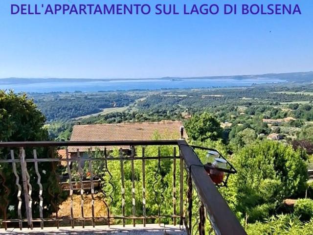 Appartamento in vendita di 151 m² in Via dei Pini