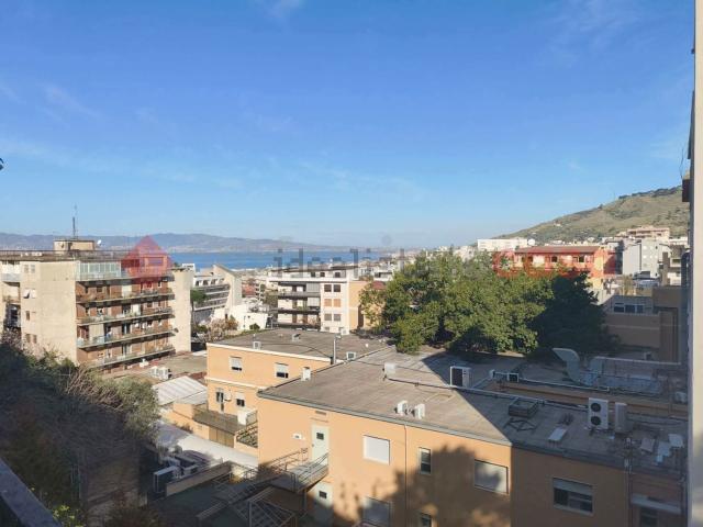 Appartamento in vendita di 151 m² in Via Diramazione Rausei Via Cardinale Portanova, 9