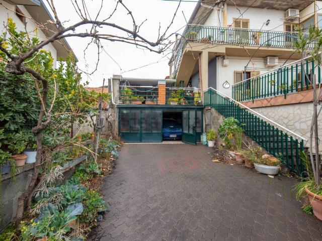 Appartamento in vendita di 151 m² in Via Lombardia, 26