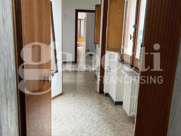Appartamento in vendita di 151 m² in Via San Margherita, 28