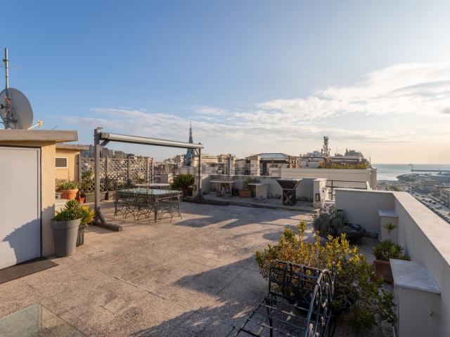 Appartamento in vendita di 151 m² in Viale Brigate Partigiane, 6