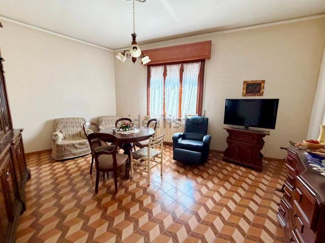 Appartamento in vendita di 152 m² in Via Caselle